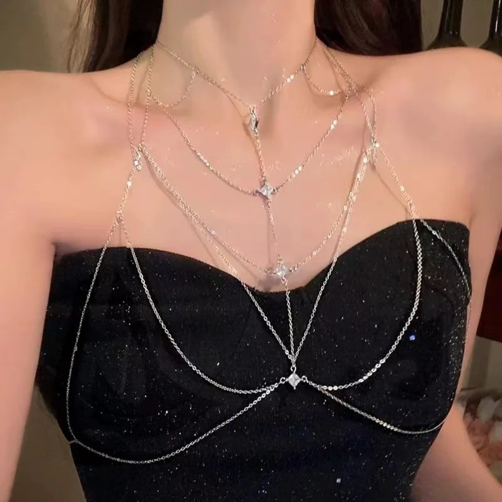 Glitter Rhinestone Bust Chain  - Body Jewelry Trend reseña y precio