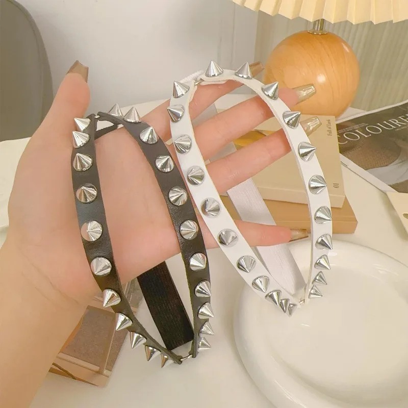 Double Row Cone Spike Leg Gart - Body Jewelry Art reseña y precio