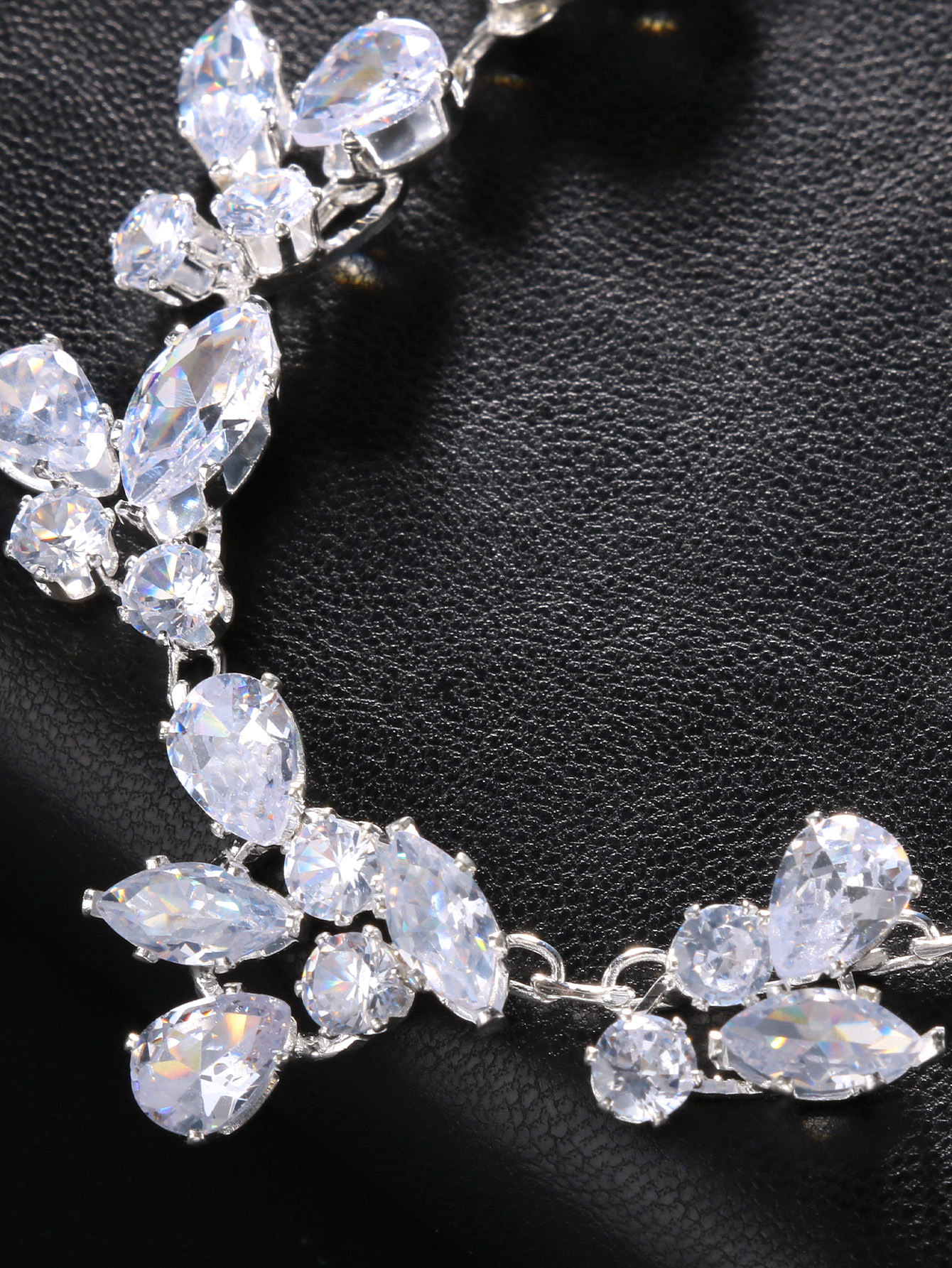 Crystal Leaf Backdrop Necklace - Body Jewelry Rhinestone reseña y precio