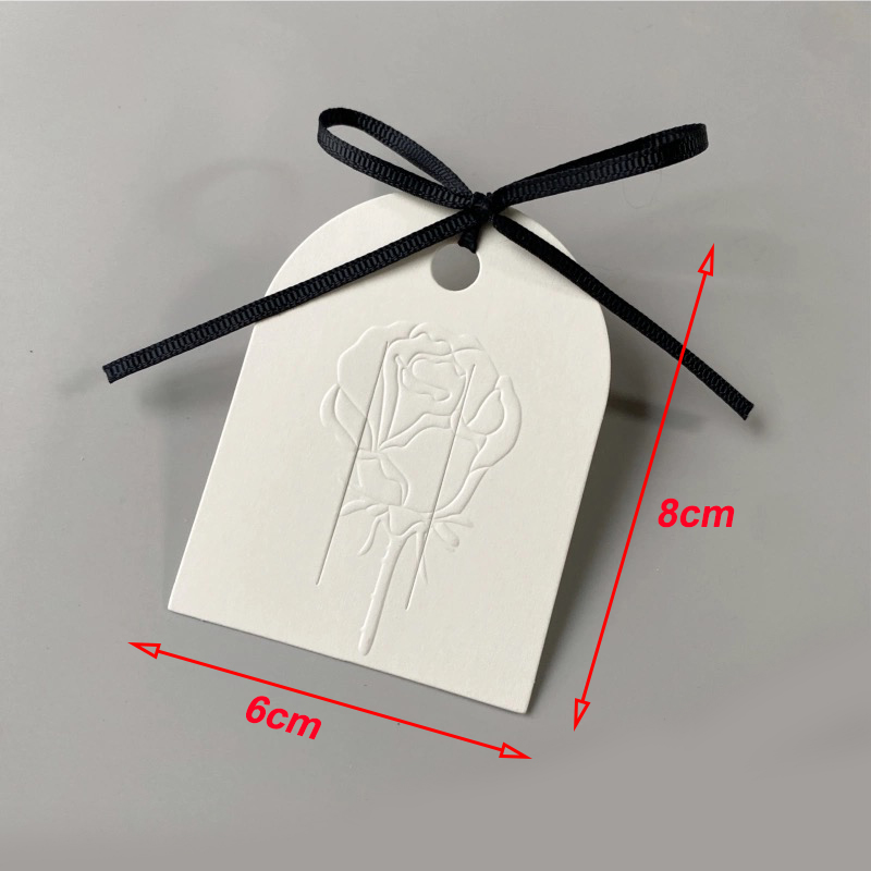 White Semi-Circle Embossed Ros - Body Jewelry Holder reseña y precio