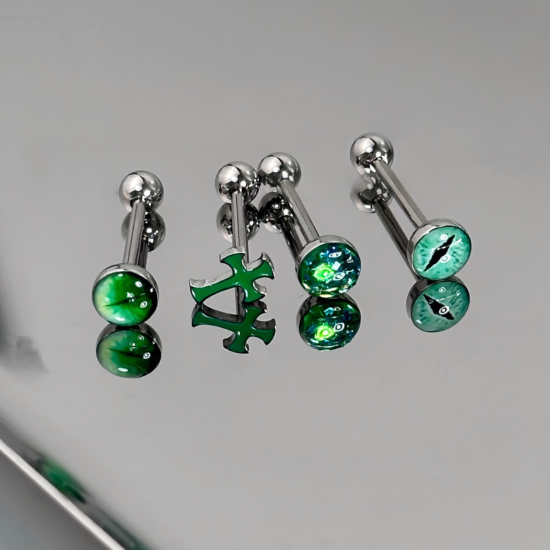 1Pc High-Quality Trendy Green  - Body Jewelry High Quality reseña y precio